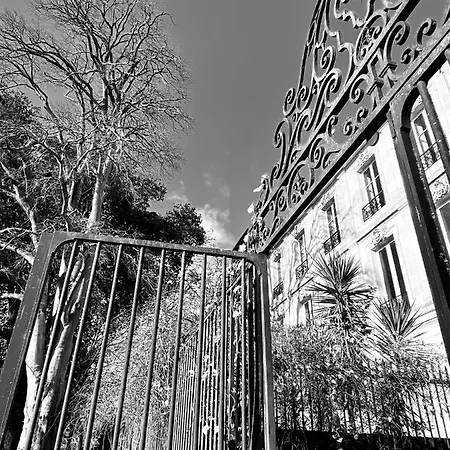 Romance Au Coeur De / Jardin Public Burdeos