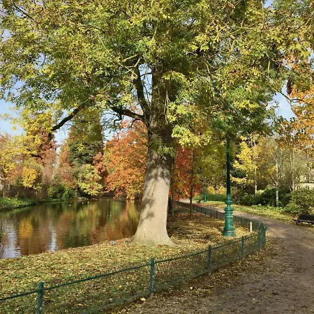 Сasa de vacaciones Romance Au Coeur De / Jardin Public Burdeos